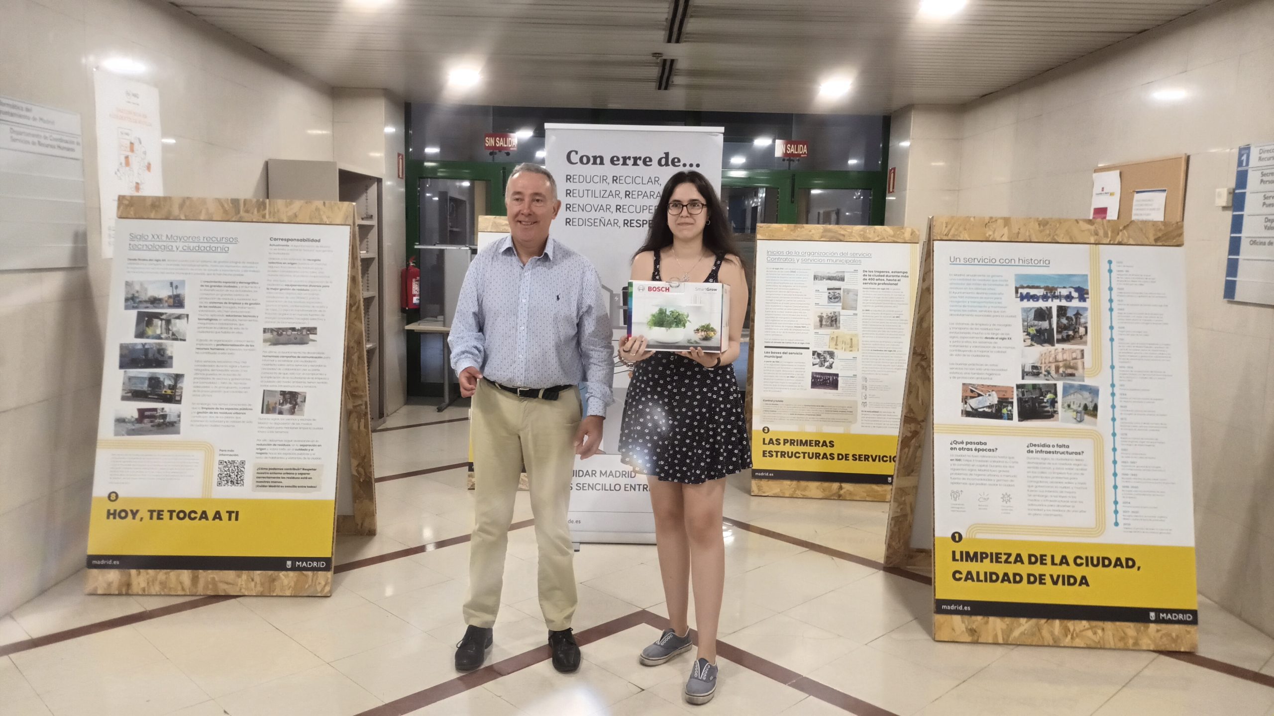 THE 3rd INSTAGRAM DRAW PRIZE AWARD